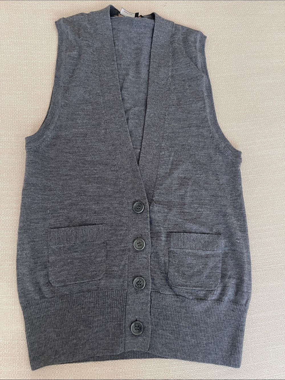 BCBGMaxAzria Charcoal Gray Button-Front Knit Vest